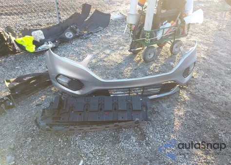 2019 Ford Escape Se z USA, uszkodzony, nr VIN 1FMCU9GD0KUA94662